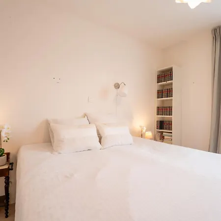 Lucette Quiet But By Interhome 公寓